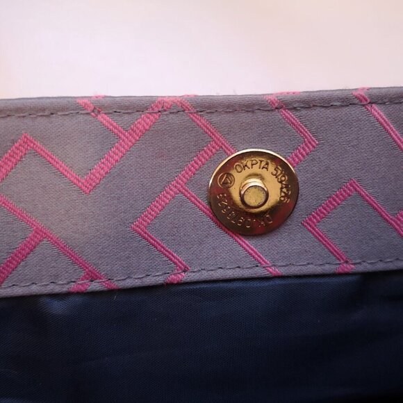2 / $30.00 - Tommy Hilfiger Grey & Pink Patterned with Brown Handles Handbag - Picture 9 of 15